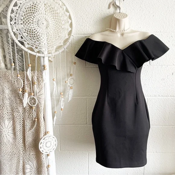 Guess Black V-Neck Ruffle Off Shoulder Mini Dress